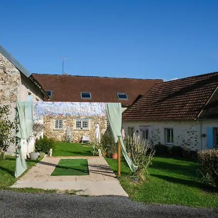Holiday home De La Pierre Bleue, Maison A La Campagne *