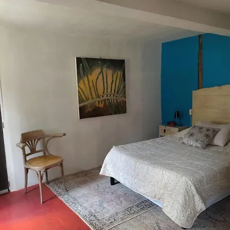 De La Pierre Bleue, Maison A La Campagne Verdon (Marne)