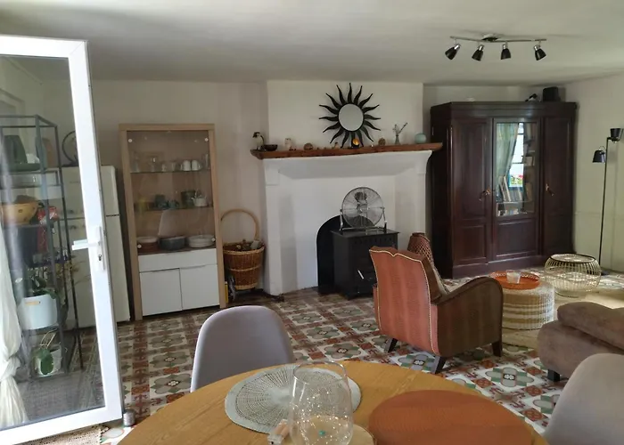 De La Pierre Bleue, Authentique Maison A La Campagne *