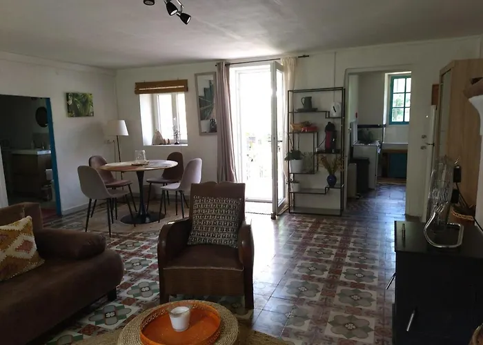 Holiday home De La Pierre Bleue, Authentique Maison A La Campagne